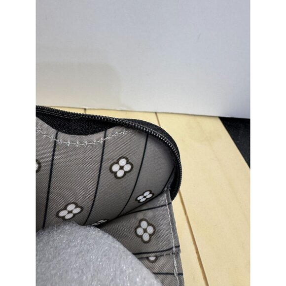 Lug Heart Pouch NWT - Heather Grey - Picture 3 of 4